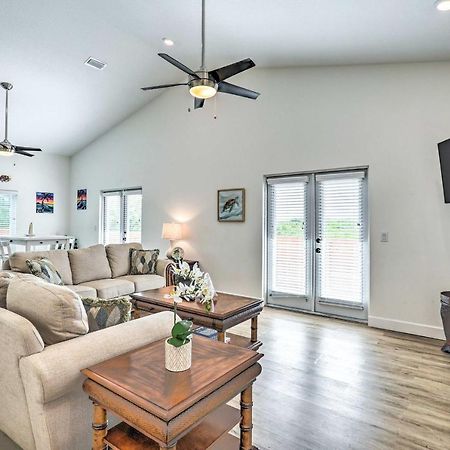 Tampa House With Patio, Near Downtown And Beaches! Εξωτερικό φωτογραφία