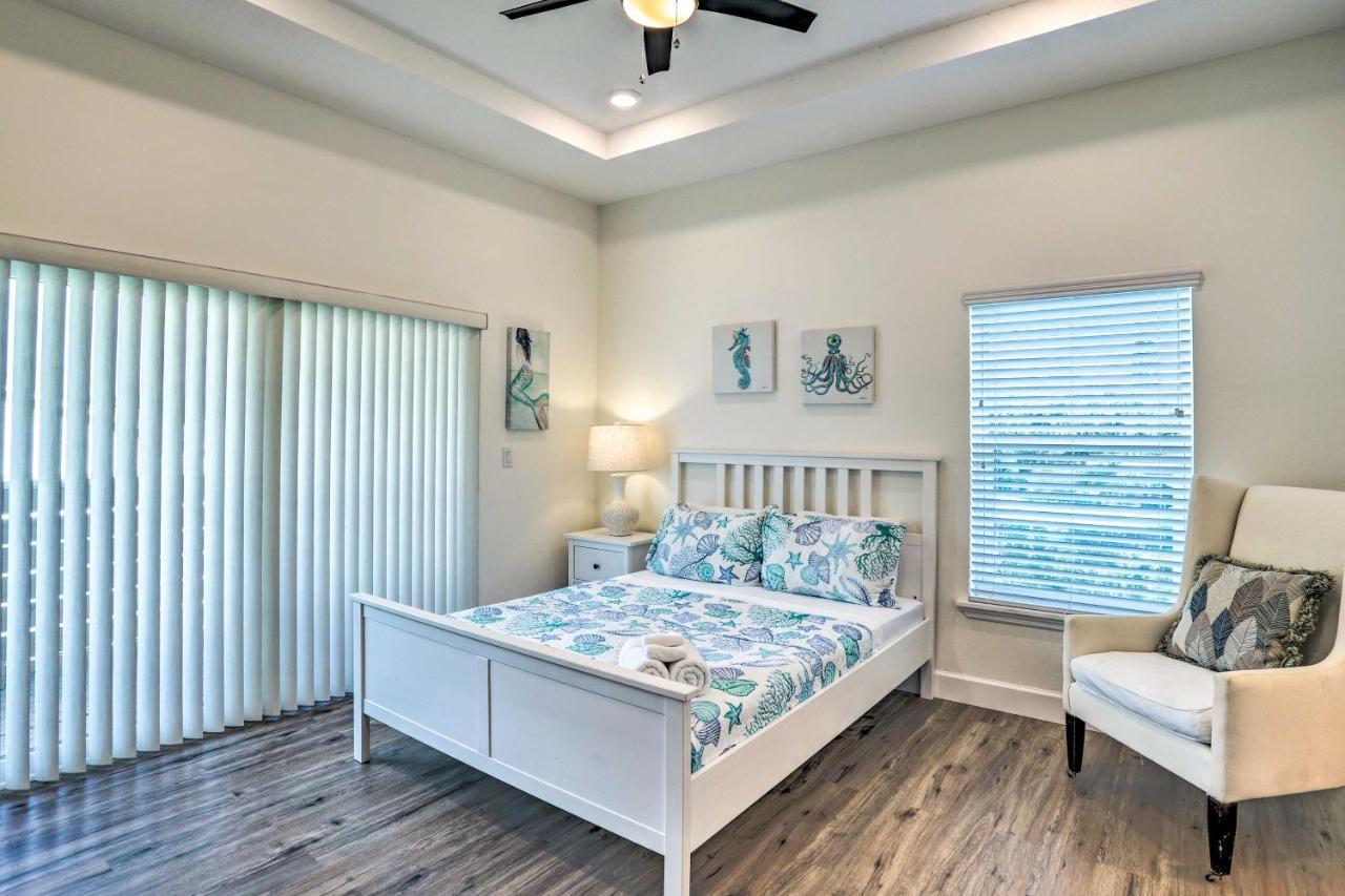 Tampa House With Patio, Near Downtown And Beaches! Εξωτερικό φωτογραφία